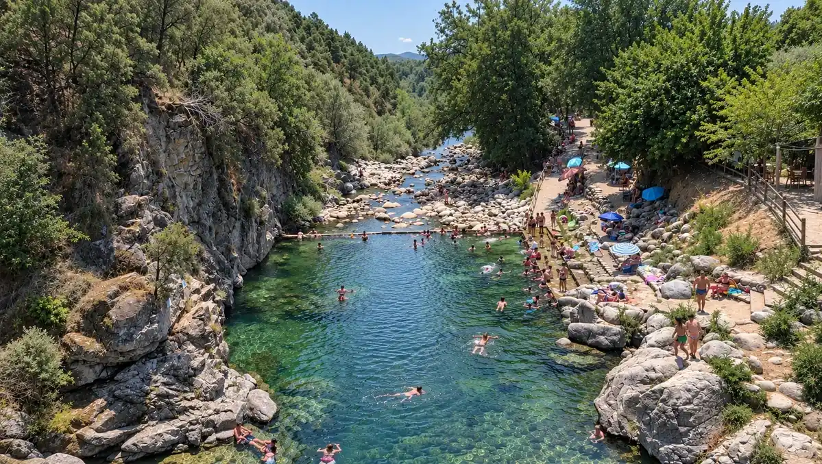 Piscina natural Garganta de Alardos, Madrigal de La Vera