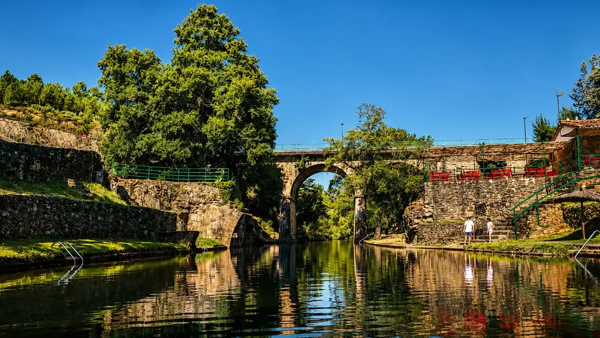 Perales del Puerto
