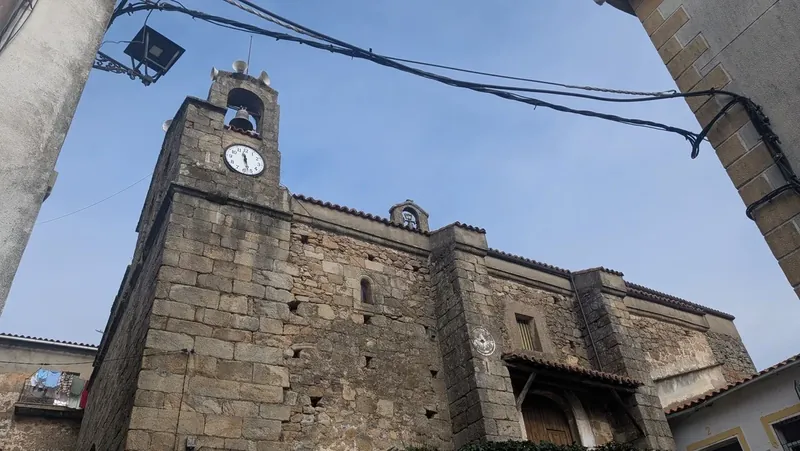 Iglesia de Santibañez el Alto