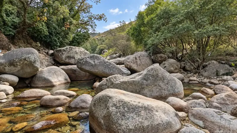 Garganta Jaranda, Guijo de Santa Bárbara