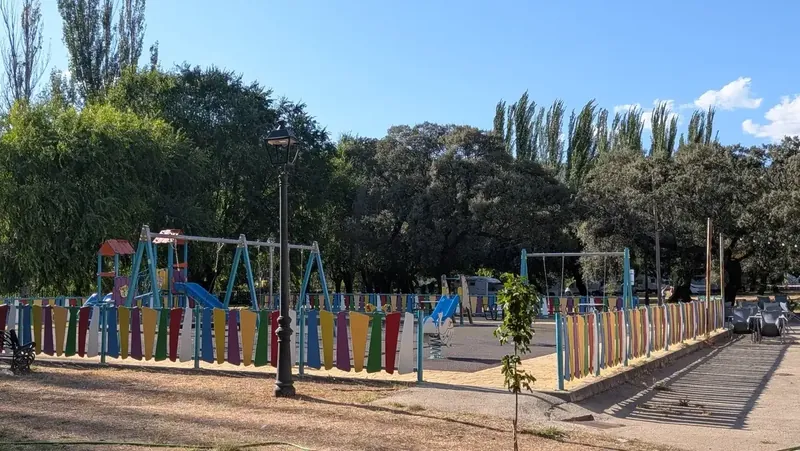 Parque calistenia piscina de Cadalso