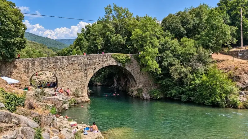 Puente de Cuartos, Losar de La Vera