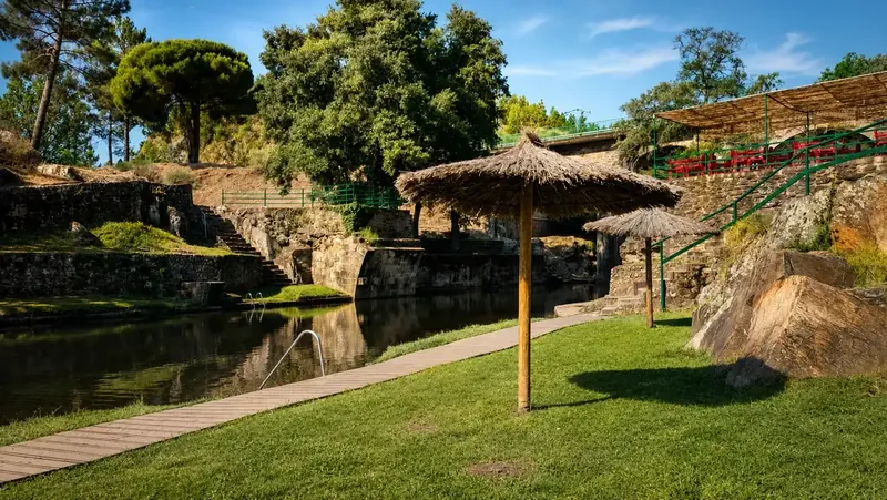 Piscina de Perales del Puerto