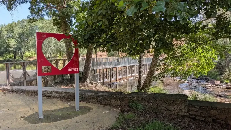 Zona de baño de Hoyos