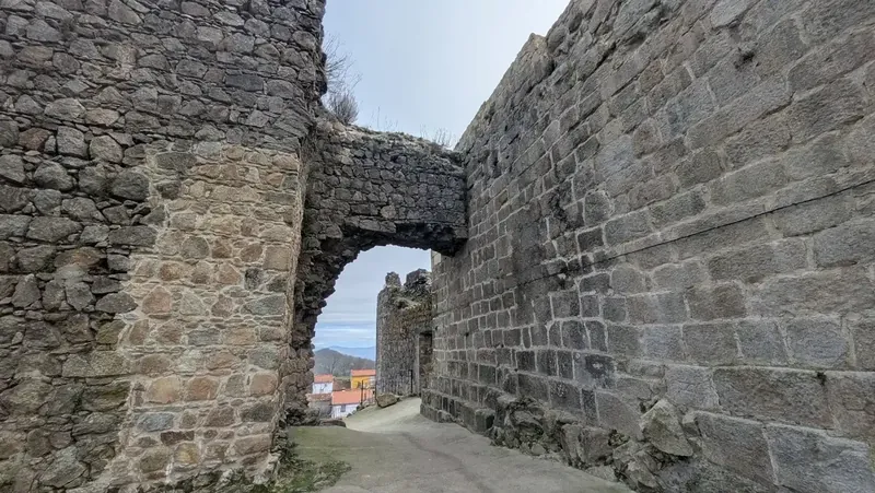 Fortaleza de Santibañez, Los Pajares